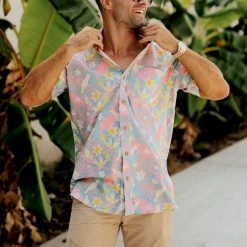 Tipsy Elves Men's Talk Birdie To Me Hawaiian Shirt 12 Tipsy Elves Men's Talk Birdie To Me Hawaiian Shirt